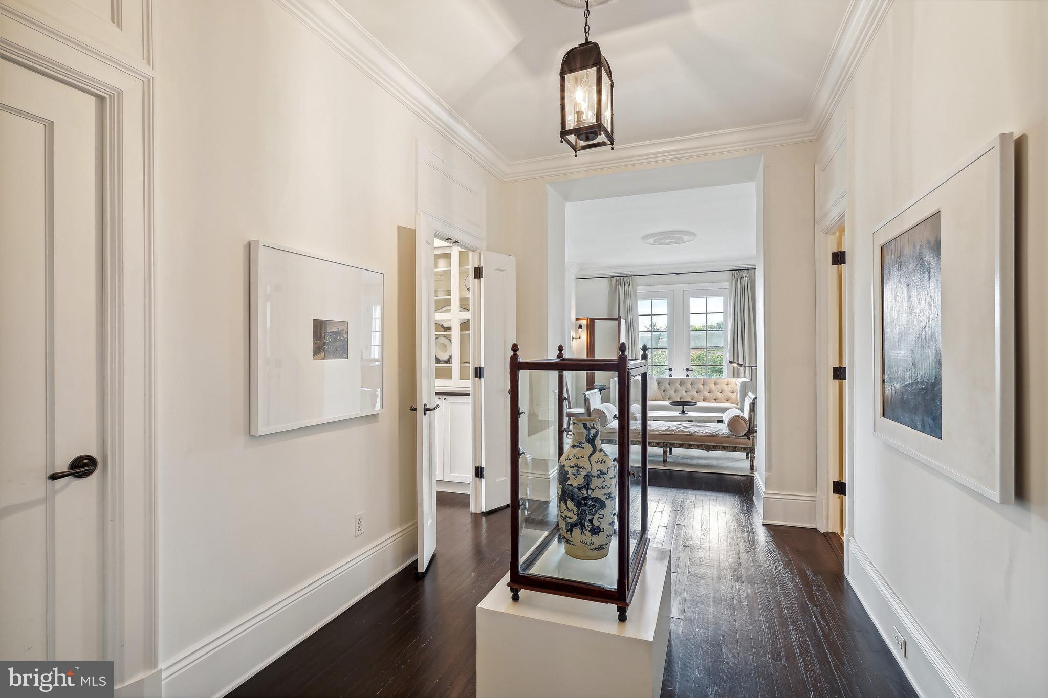 3426 16th Street Northwest, Unit 201 & 202 Washington, DC 20010 - Photo 7 of 37 Gallery Entrance Hall