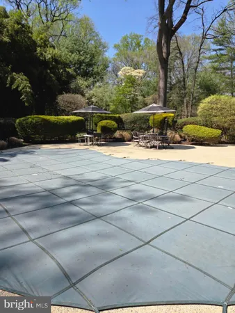 $1,895,000 | 10810 Burbank Drive, Potomac, MD 20854