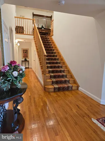 $1,895,000 | 10810 Burbank Drive, Potomac, MD 20854