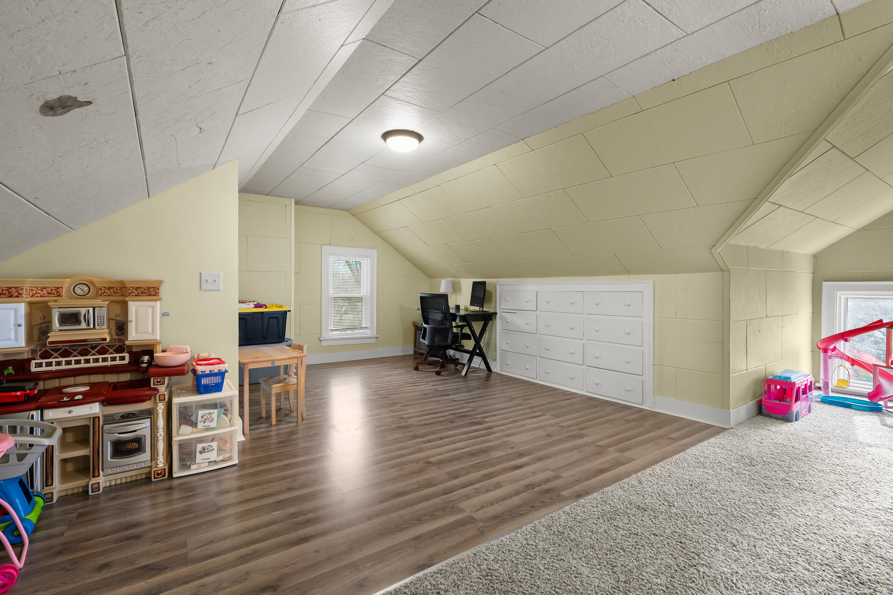 87 Sherman Road Battle Creek, MI 49017 - Photo 20 of 37 Sherman Rd 87 Battle Creek 49017-24