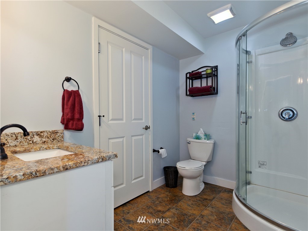 15005 110th Avenue Northeast Bothell, WA 98011 - Photo 13 of 21 Gallery Image 13
