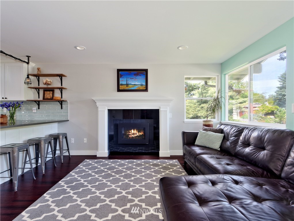 15005 110th Avenue Northeast Bothell, WA 98011 - Photo 16 of 21 Gallery Image 16