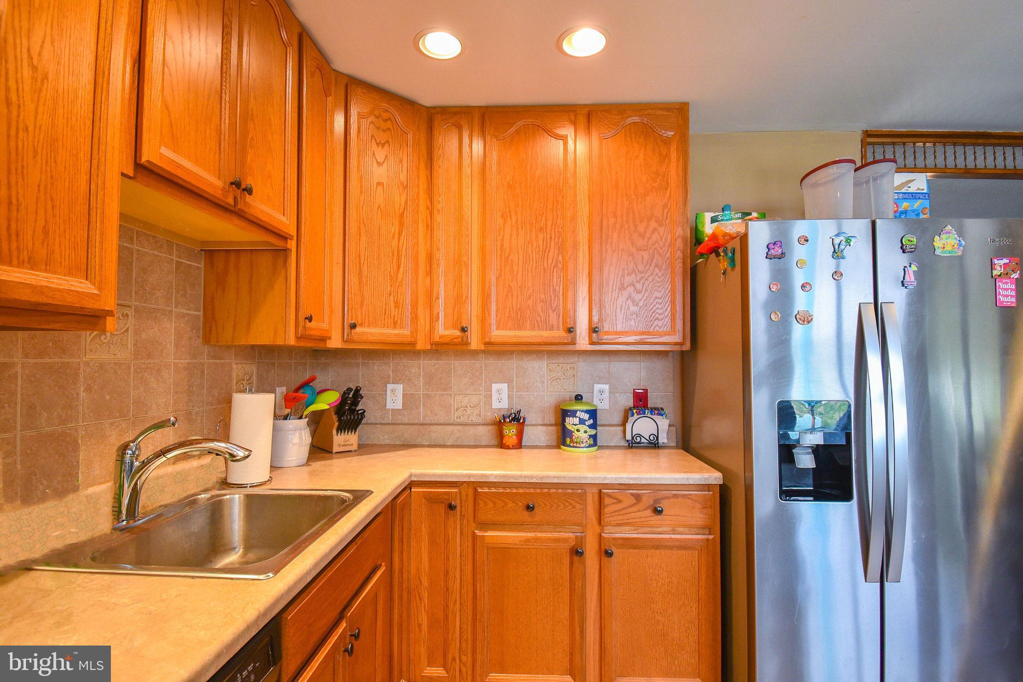16 Jasmine Road Levittown, PA 19056 - Photo 11 of 32