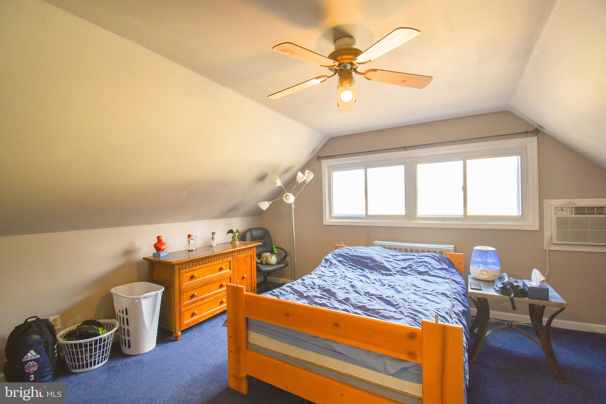 16 Jasmine Road Levittown, PA 19056 - Photo 27 of 32