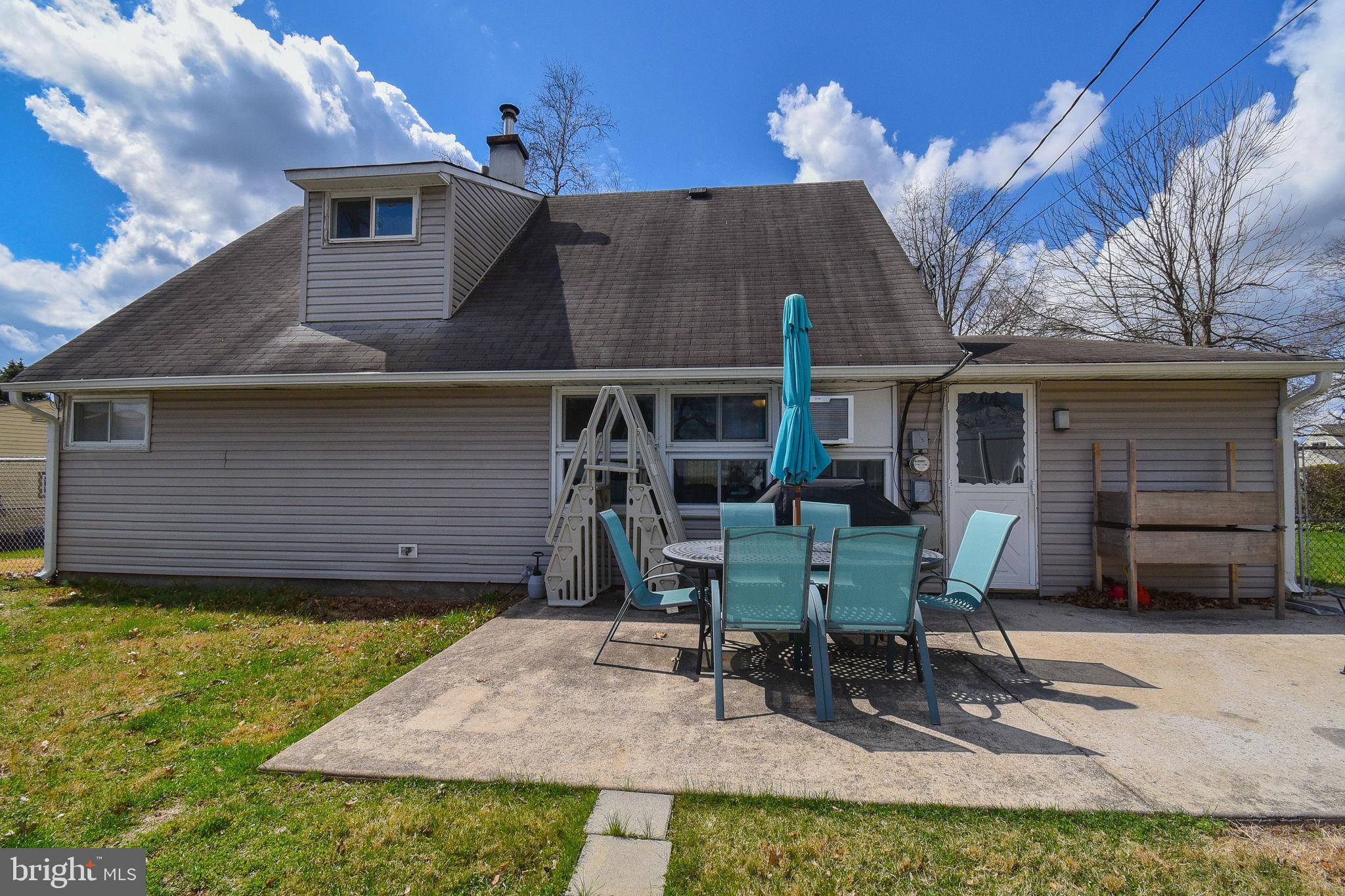 16 Jasmine Road Levittown, PA 19056 - Photo 30 of 32