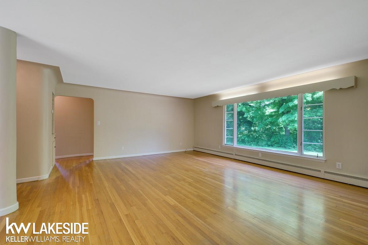 7400 Deer Lake Road Clarkston, MI 48346 - Photo 28 of 42