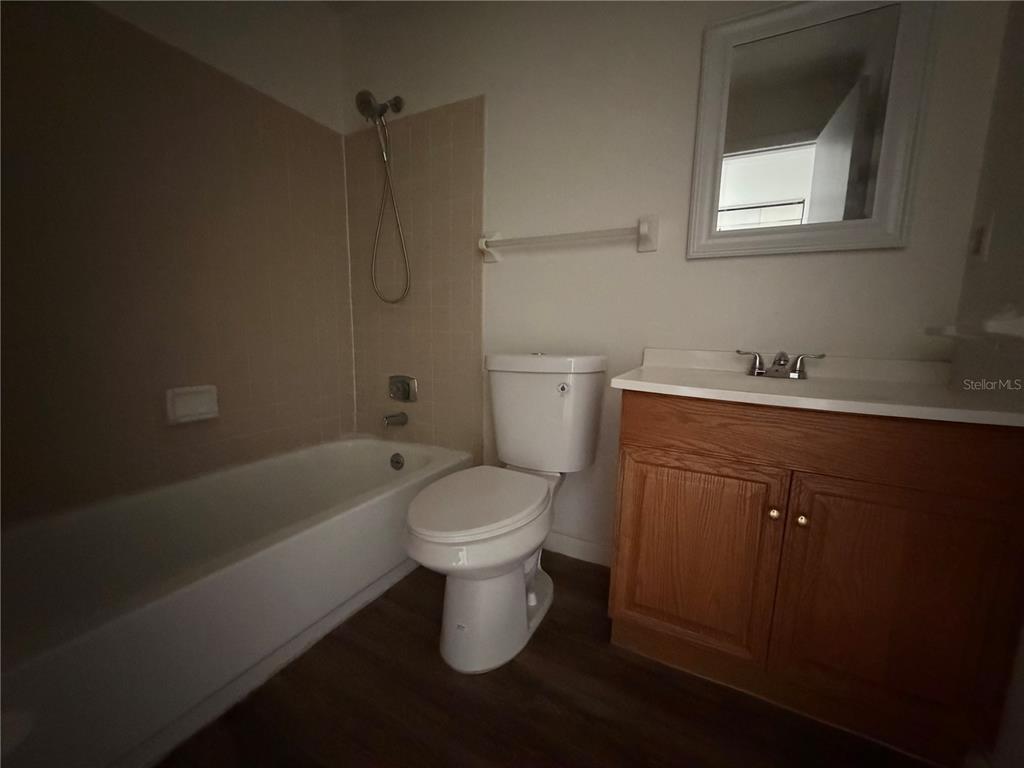 3924 Southwest 26th Drive, Unit 5 Gainesville, FL 32608 - Photo 7 of 14