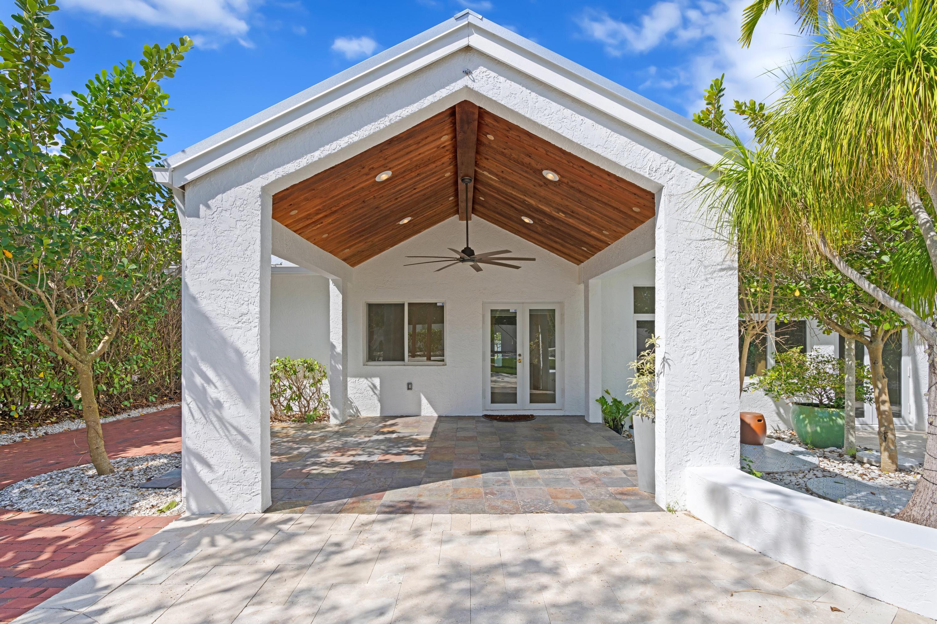 1050 Northwest 5th Avenue Boca Raton, FL 33432 - Photo 8 of 32 Covered Patio
