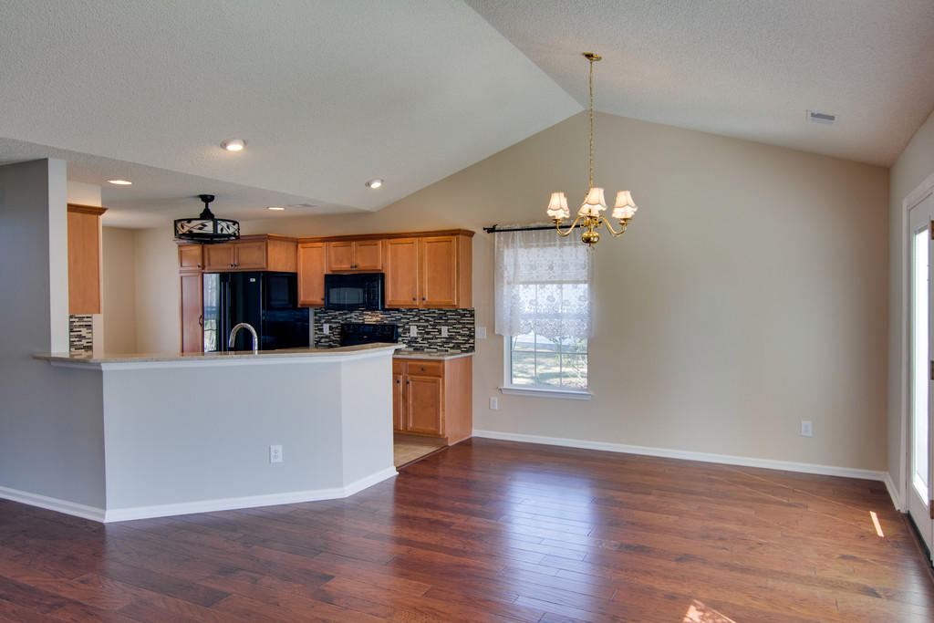 243 Eagle Ridge Road Summerville, SC 29485 - Photo 10 of 33 10