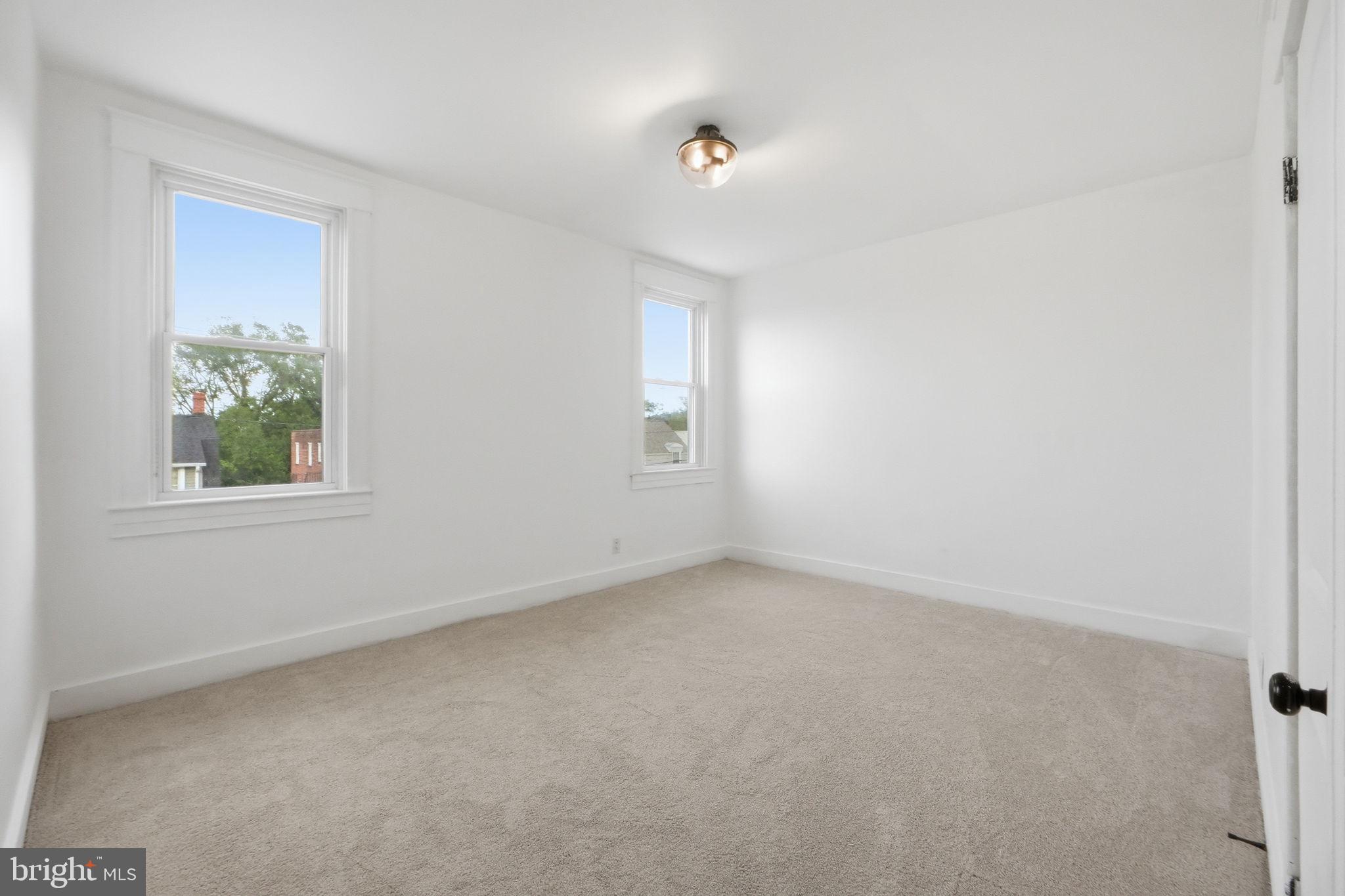 3920 6th Street Baltimore, MD 21225 - Photo 19 of 26