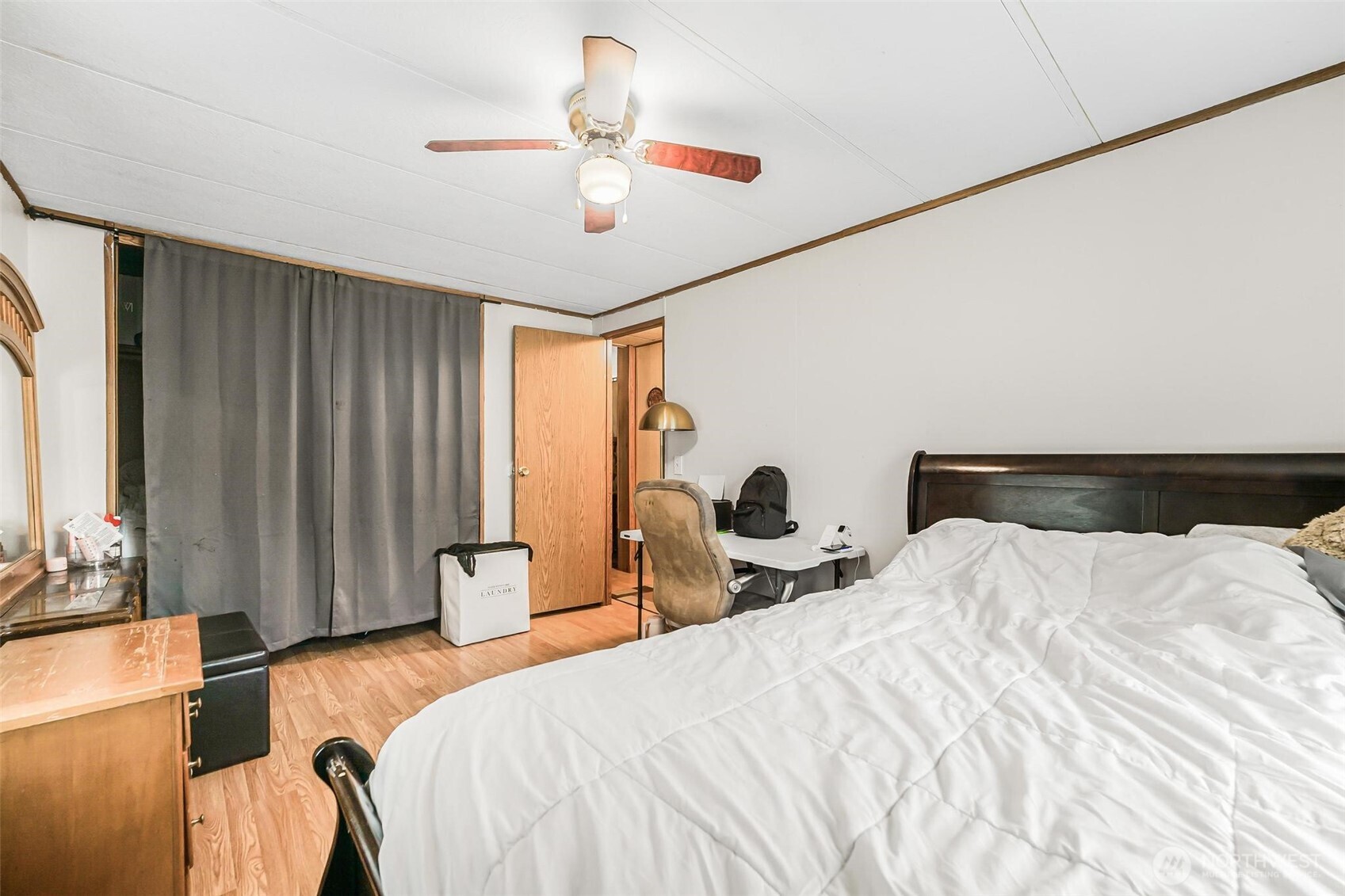 980 South Falcon Road Camano Island, WA 98282 - Photo 22 of 30 a bedroom with bed and window
