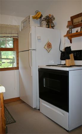 35 Fountain Road Wales, MA 01081 - Photo 15 of 26 a utility room with dryer and washer
