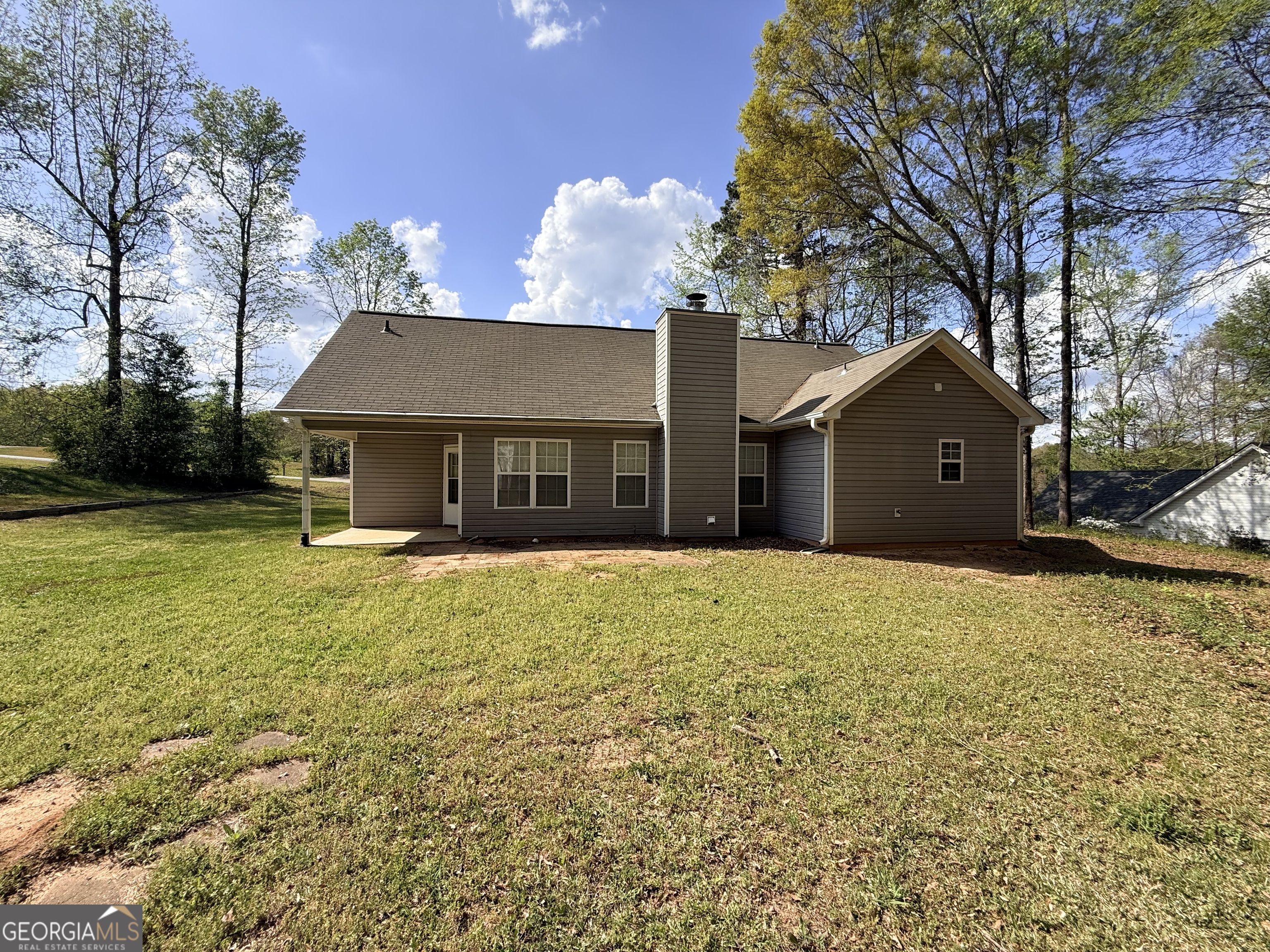 577 Pendergrass Road Winder, GA 30680 - Photo 25 of 25 a front view of a house with yard