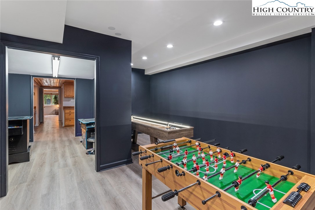 2560 Watauga River Road Sugar Grove, NC 28679 - Photo 35 of 50 a view of an empty room