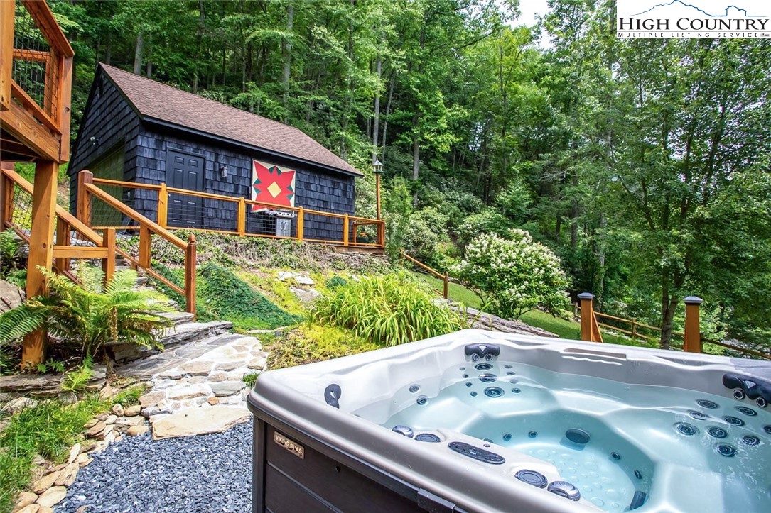 2560 Watauga River Road Sugar Grove, NC 28679 - Photo 38 of 50