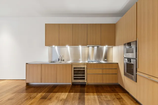 $9,000 | 527 West 27th Street, Unit 4B | Chelsea