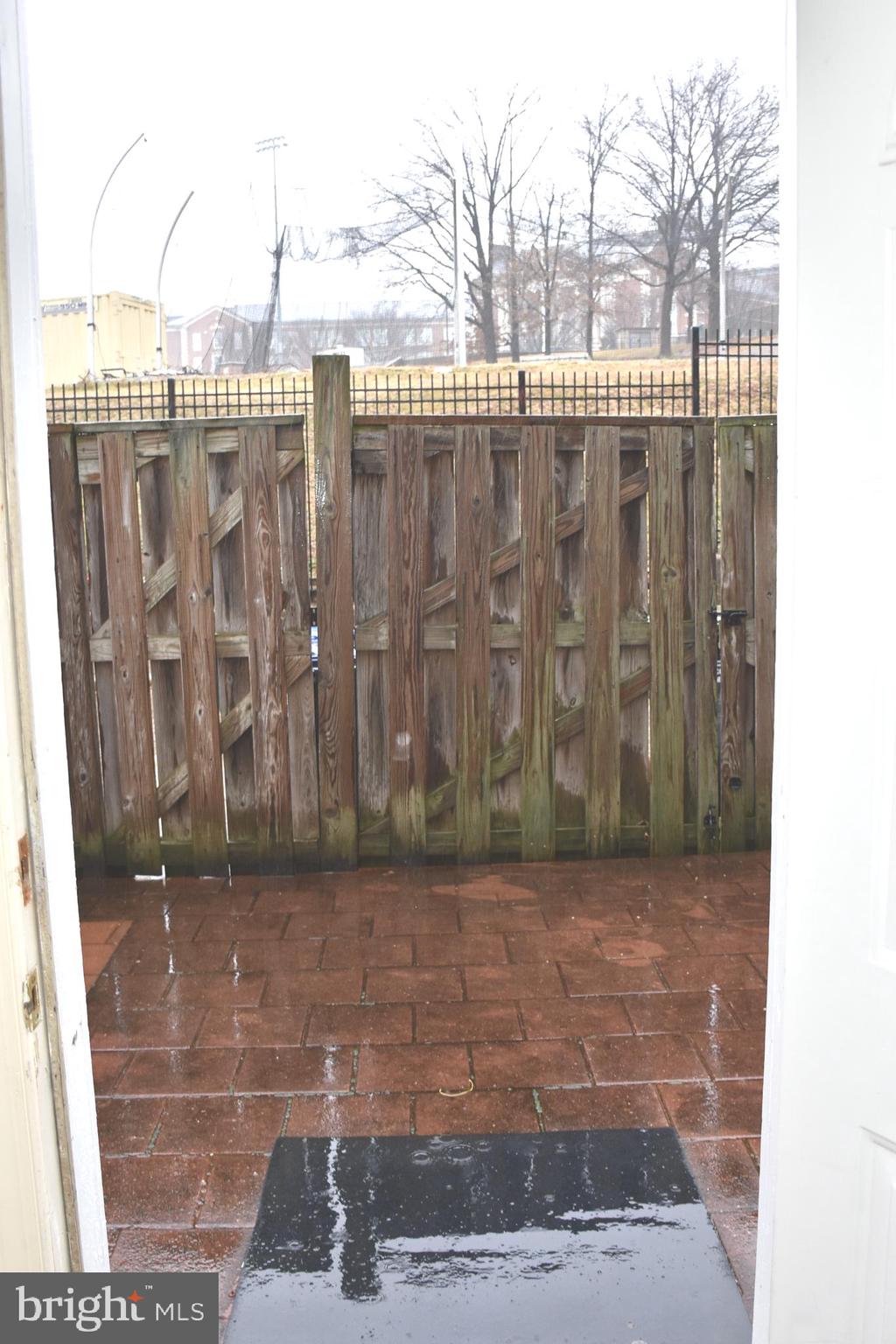 144 R Street Northeast Washington, DC 20002 - Photo 29 of 60