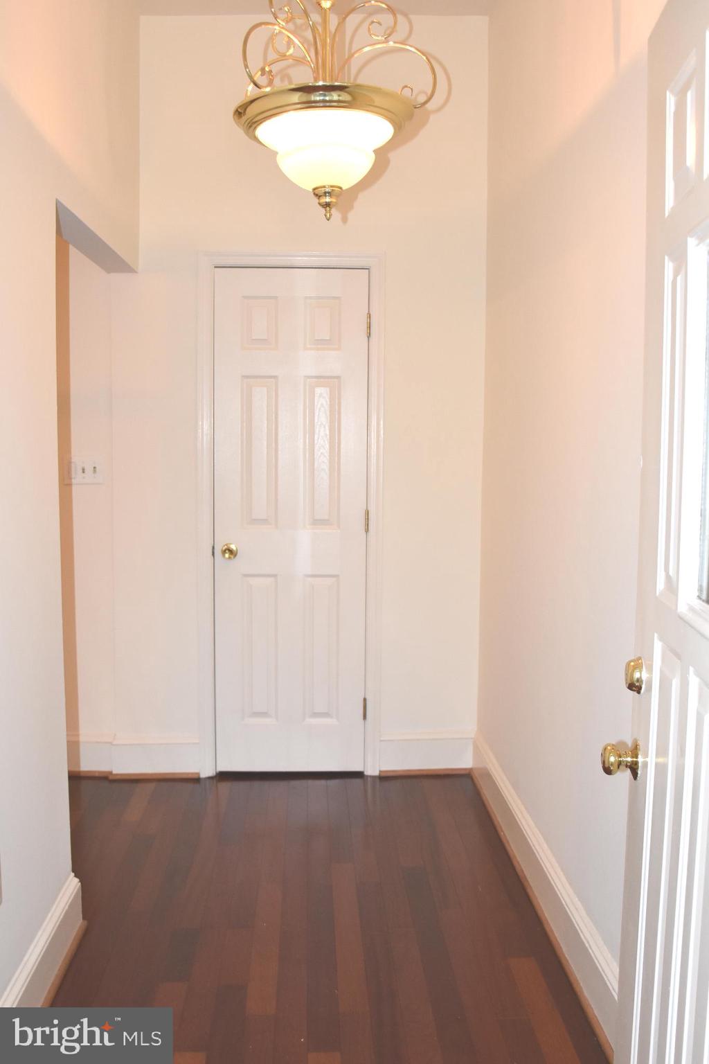 144 R Street Northeast Washington, DC 20002 - Photo 4 of 60