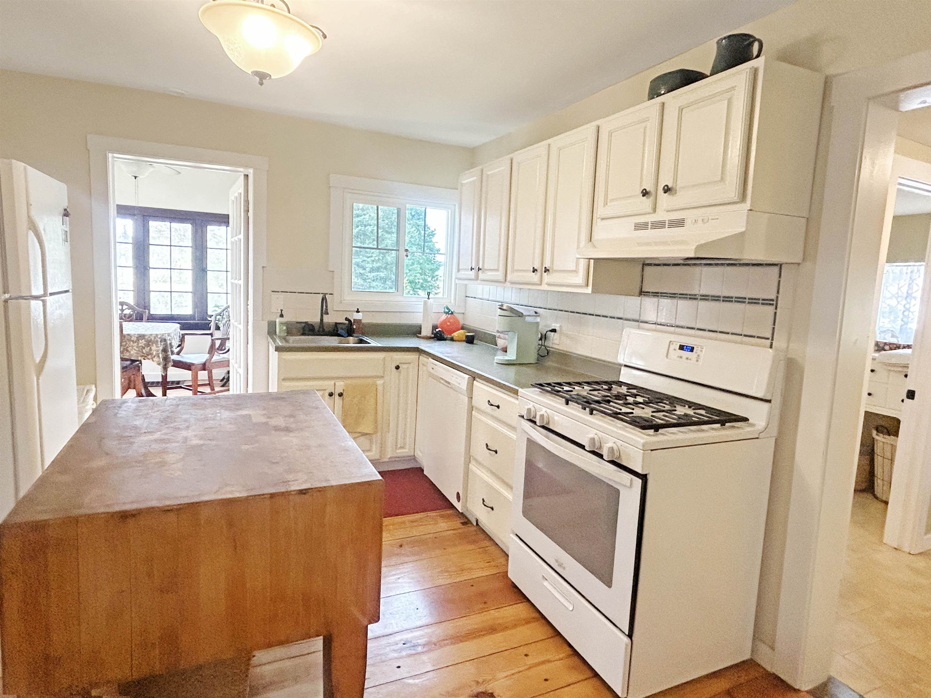 110 State Street Grayling, MI 49738 - Photo 10 of 17