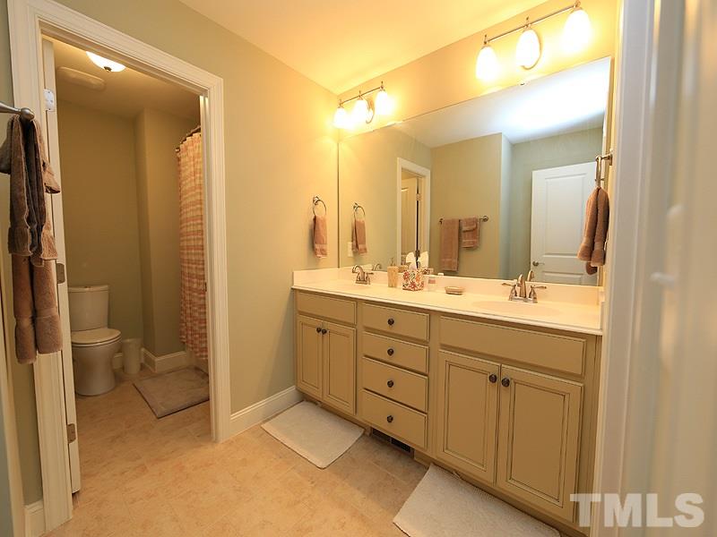 8030 Lloyd Allyns Way Raleigh, NC 27615 - Photo 14 of 22 Gallery Image 14