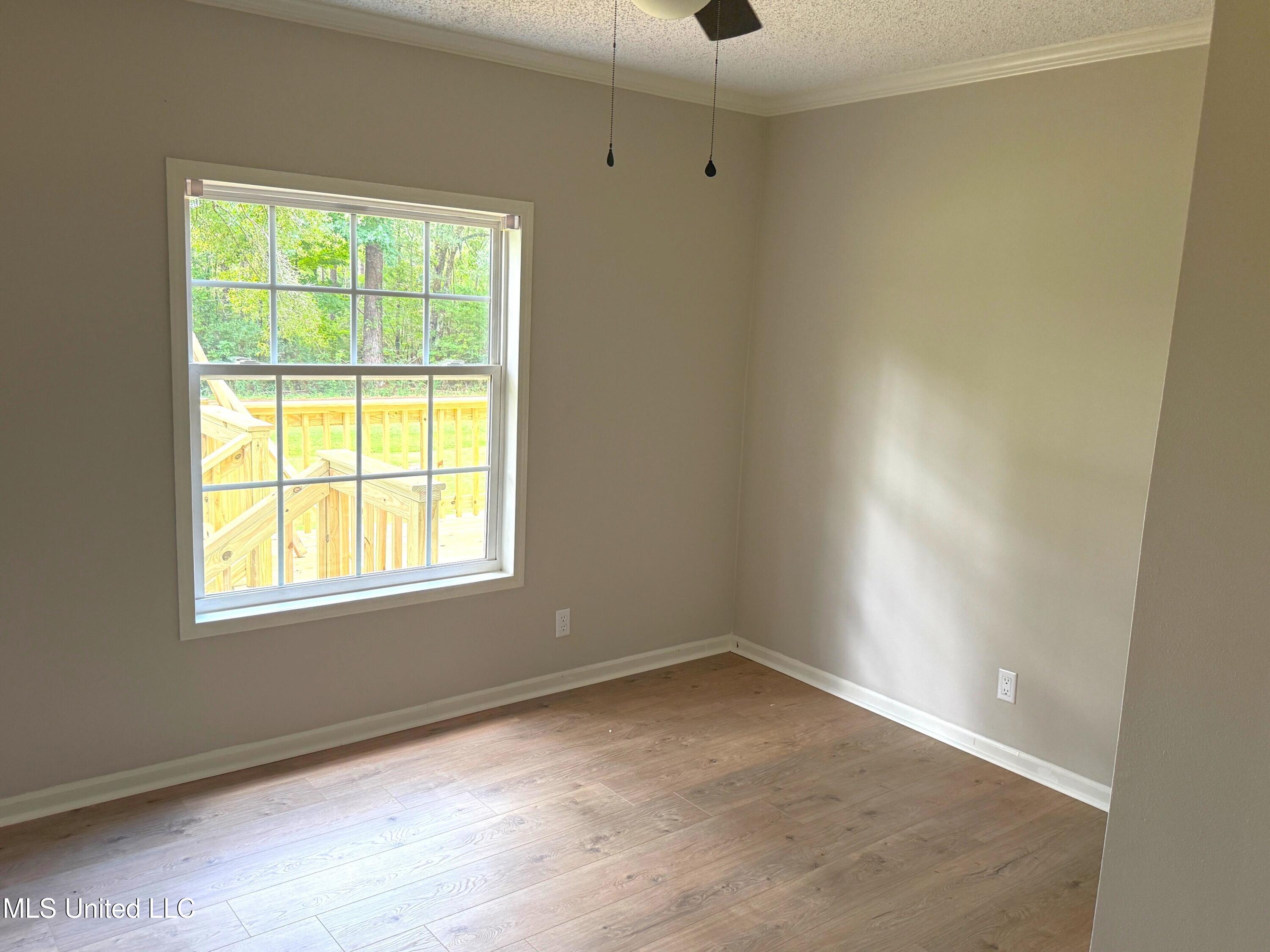 2147 McComb Holmesville Road McComb, MS 39648 - Photo 7 of 10 IMG_2371