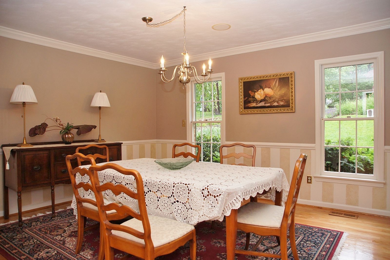 5327 Silver Fox Road Roanoke, VA 24018 - Photo 10 of 24 INTERIOR
