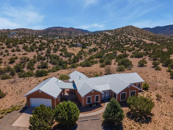 $634,500 | 31 Sinagua Road, Placitas, NM 87043