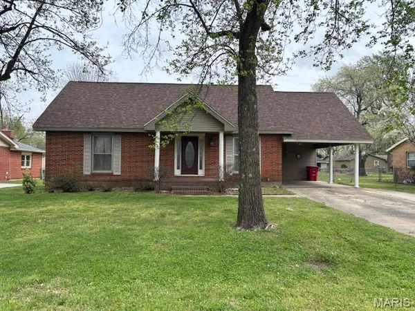 $179,900 | 908 Davis Boulevard, Sikeston, MO 63801