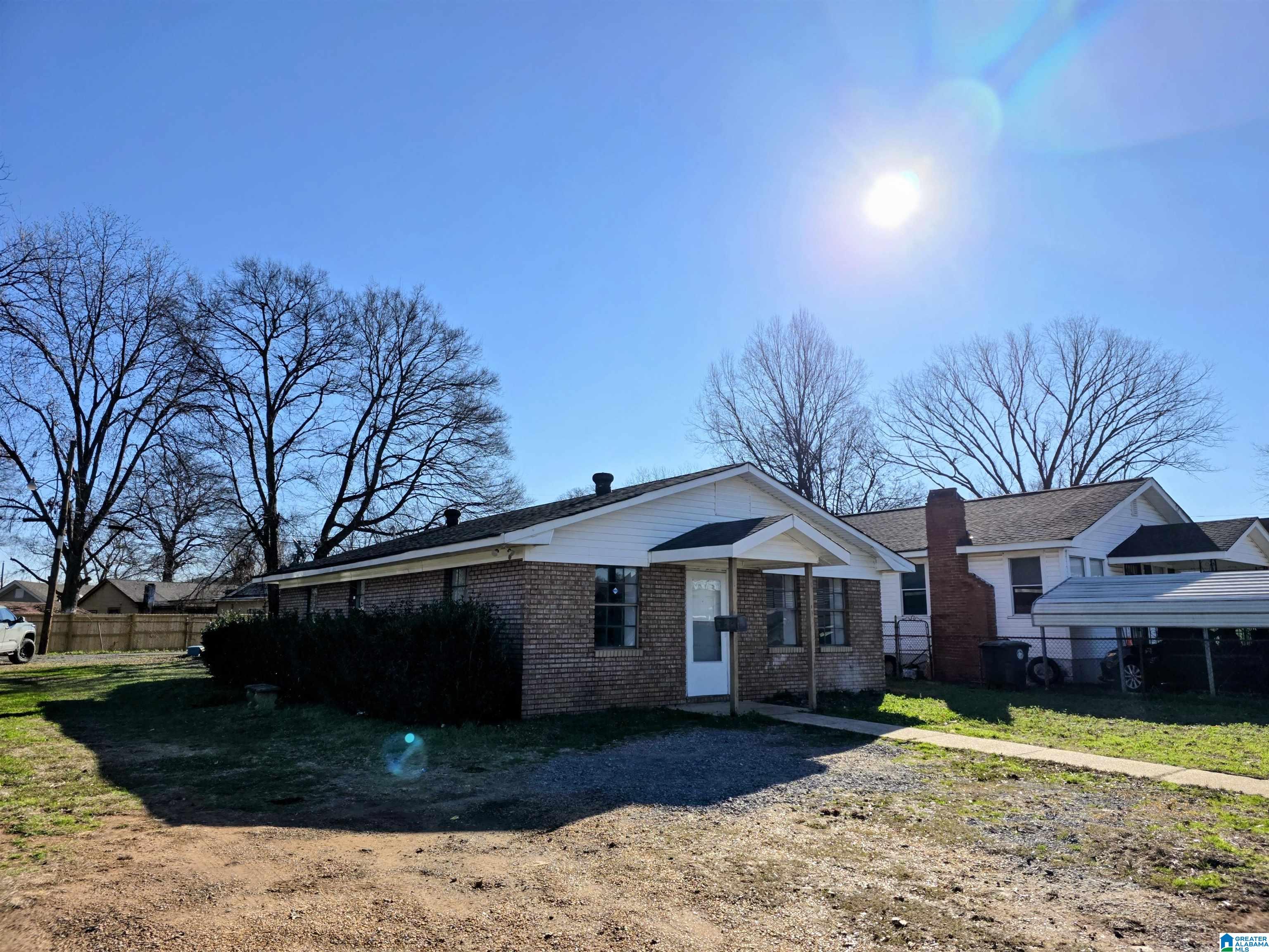 417 Goldwire Street Southwest Birmingham, AL 35211 - Photo 1 of 21