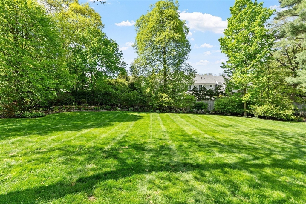 59 Martin Road Concord, MA 01742 - Photo 5 of 37