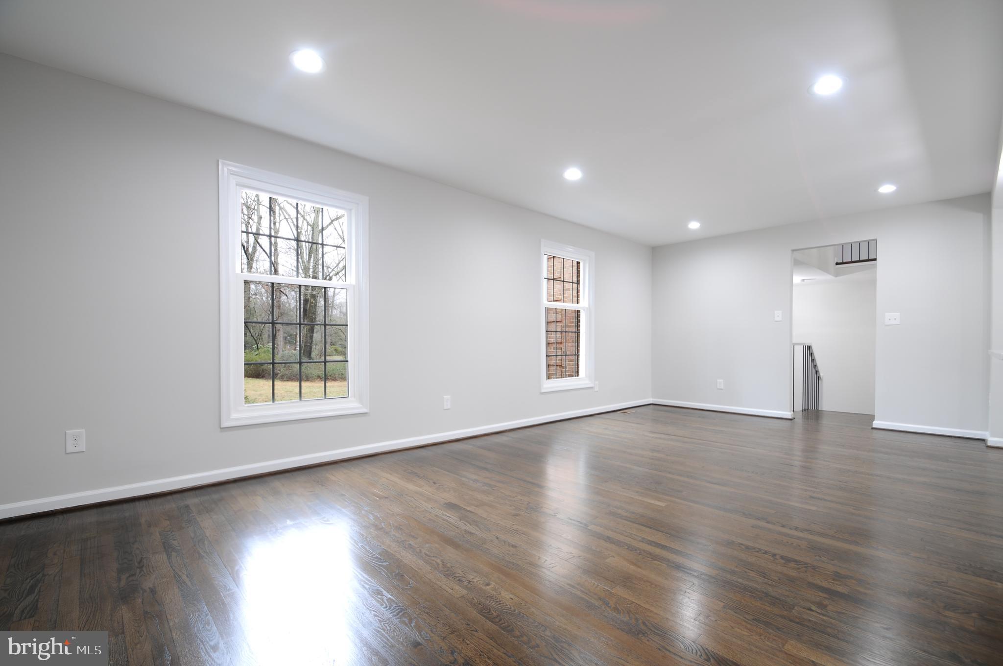 12023 Canter Lane Reston, VA 20191 - Photo 21 of 48 Dining Area