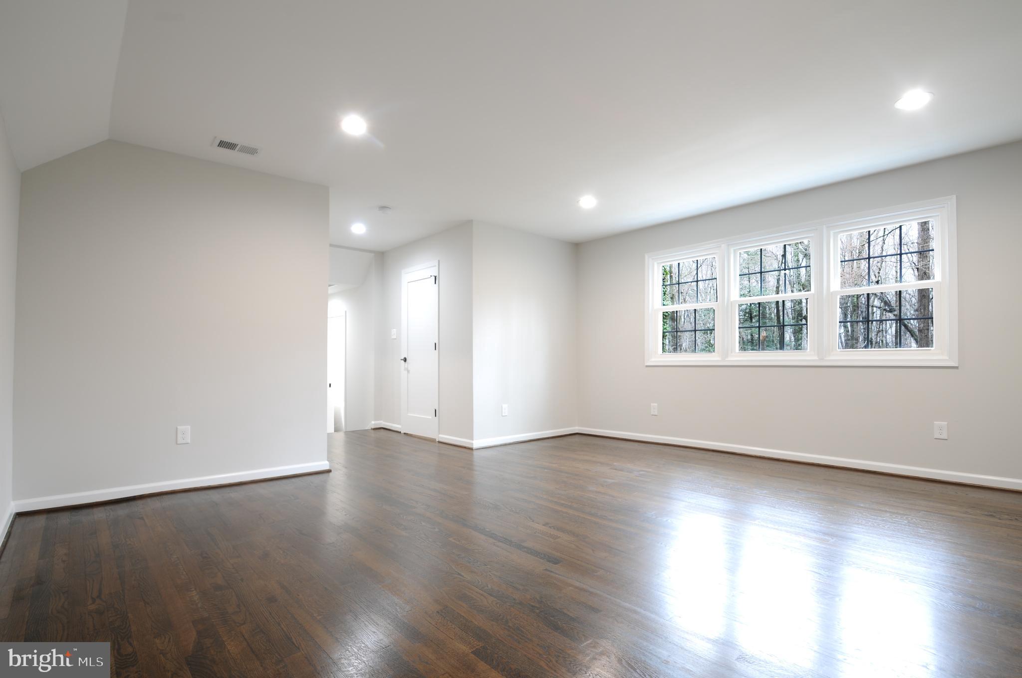 12023 Canter Lane Reston, VA 20191 - Photo 30 of 48 Master Bedroom w/ HW Flooring