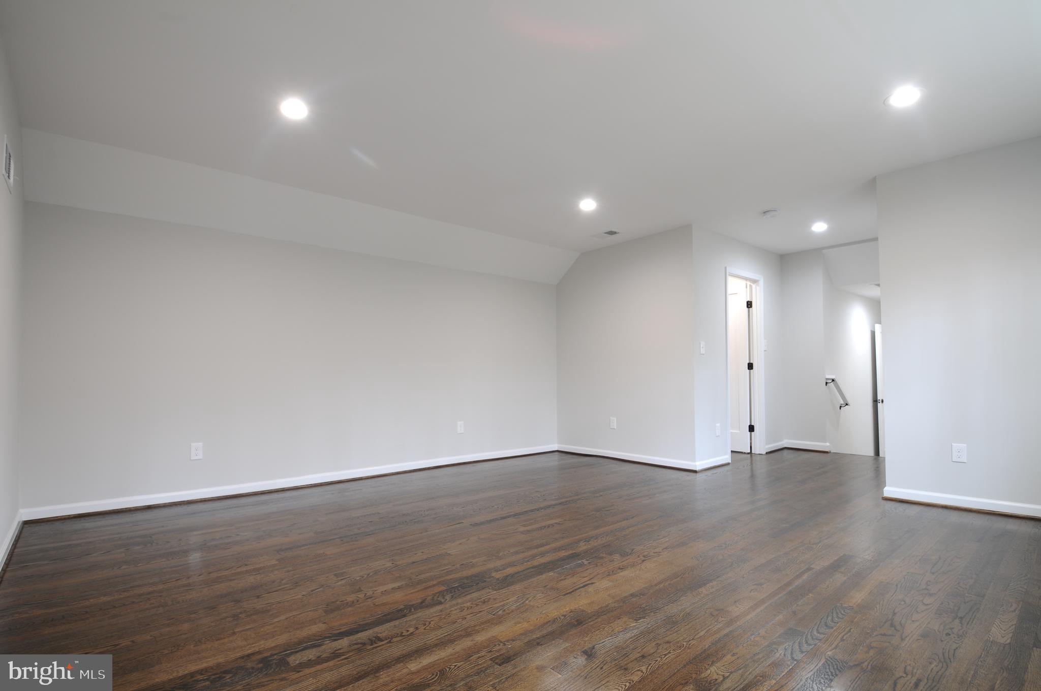 12023 Canter Lane Reston, VA 20191 - Photo 31 of 48 Master Bedroom