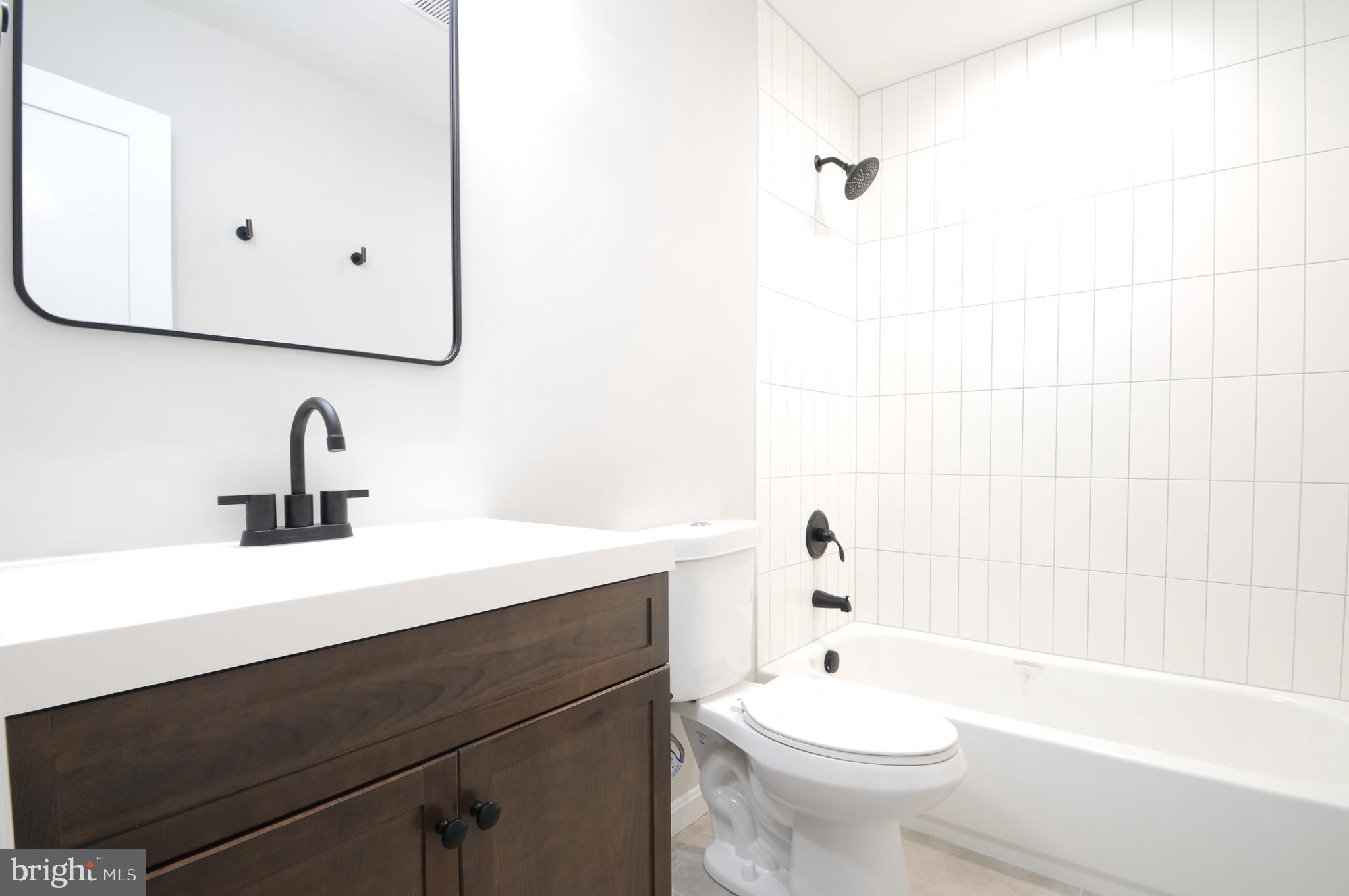 12023 Canter Lane Reston, VA 20191 - Photo 38 of 48 Hall Bathroom
