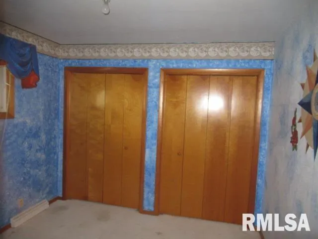 $70,000 | 1117 East Ash Street, Herrin, IL 62948