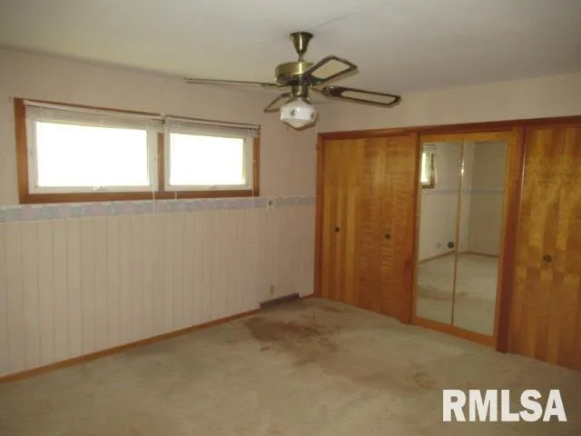 $70,000 | 1117 East Ash Street, Herrin, IL 62948