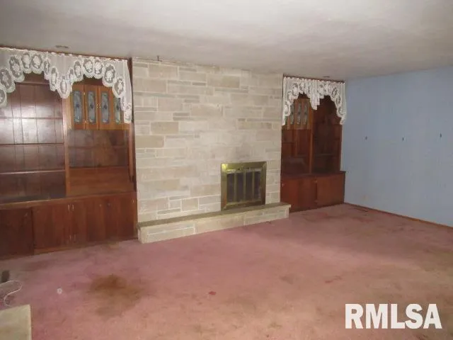 $70,000 | 1117 East Ash Street, Herrin, IL 62948