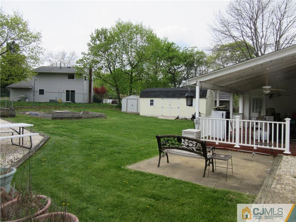 31 Emerald Road Kendall Park, NJ 08824 - Photo 20 of 20 Gallery Image 20