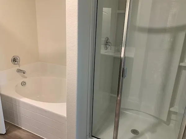 a bathroom with a bathtub