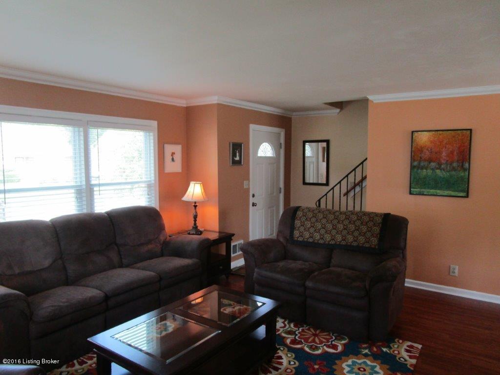 3224 Radiance Road Louisville, KY 40220 - Photo 7 of 42 IMG_3388