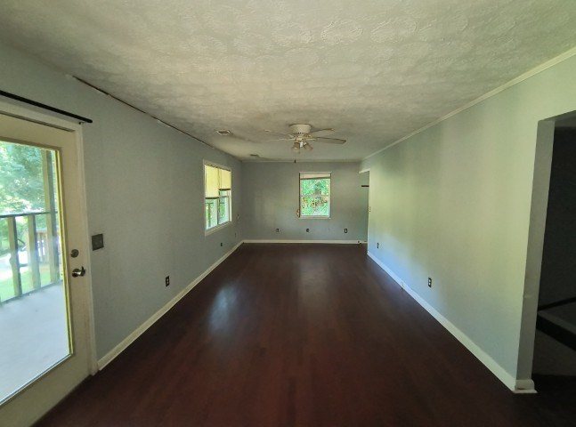 911 Tipton Road Blue Ridge, GA 30513 - Photo 10 of 20 living toward dining
