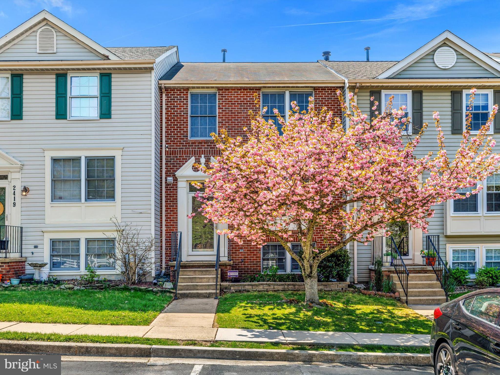 2417 Warm Spring Way Odenton, MD 21113 - Photo 2 of 53 Gallery Image 2