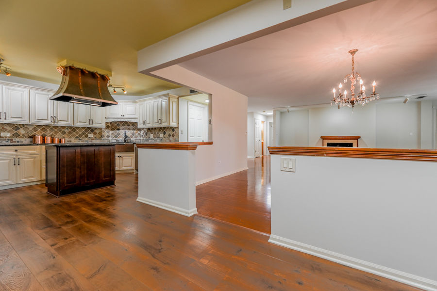 1401 Burr Oak Road, Unit 108B Hinsdale, IL 60521 - Photo 10 of 27