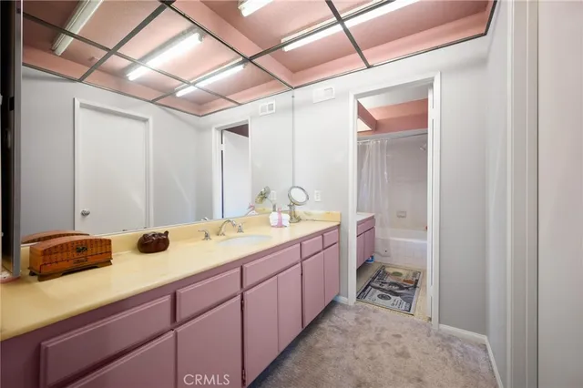 $1,049,000 | 13751 Cantlay Street, Van Nuys, CA 91405