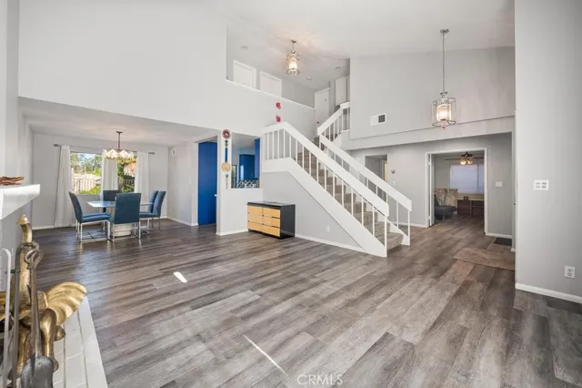 $1,049,000 | 13751 Cantlay Street, Van Nuys, CA 91405