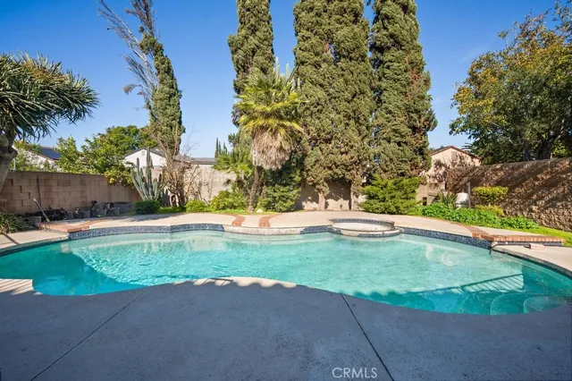 $1,049,000 | 13751 Cantlay Street, Van Nuys, CA 91405