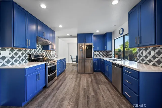 $1,049,000 | 13751 Cantlay Street, Van Nuys, CA 91405
