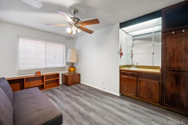 $1,049,000 | 13751 Cantlay Street, Van Nuys, CA 91405