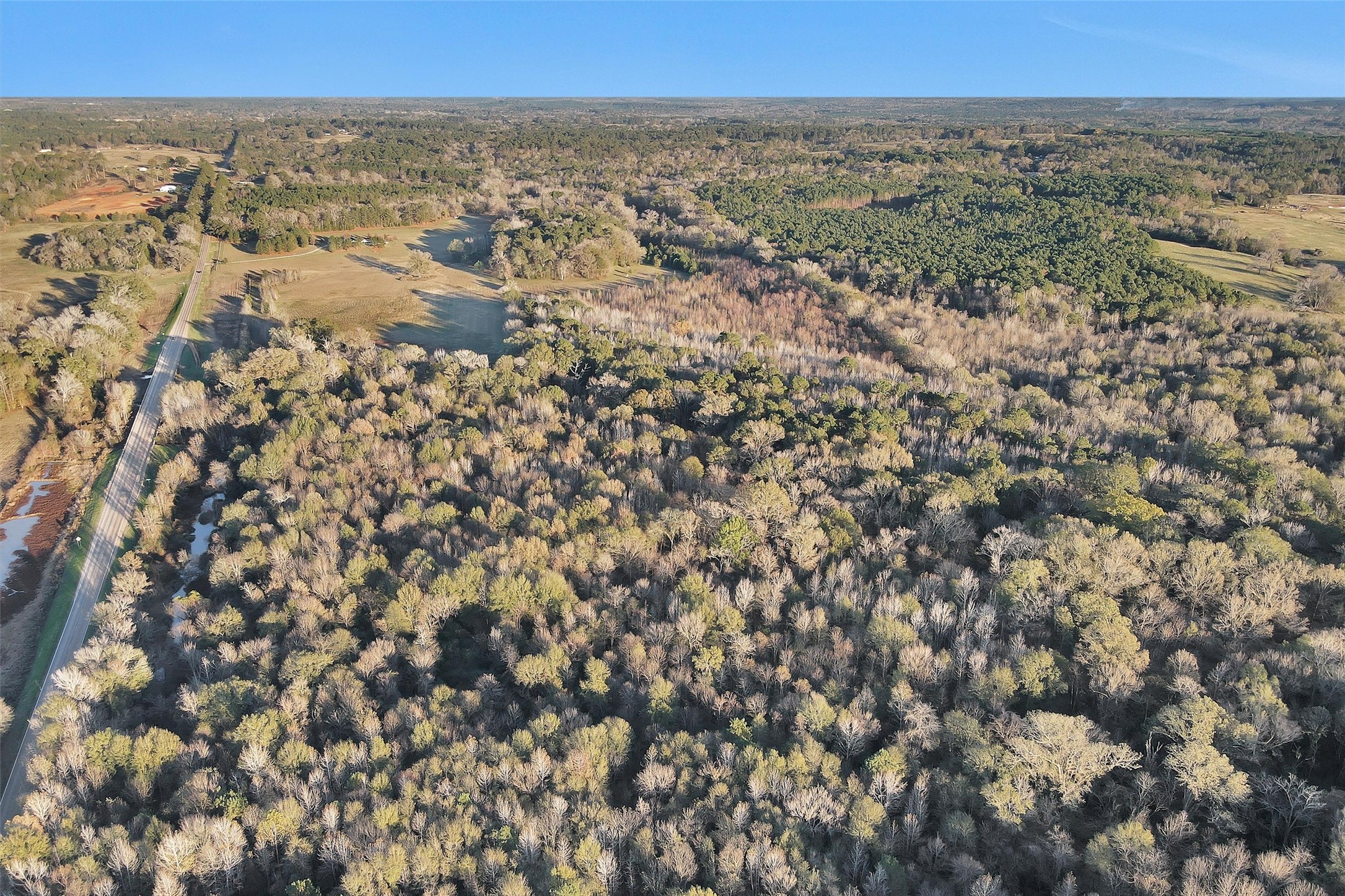 84 W Mount Mount Enterprise, TX 75681 - Photo 6 of 8 an view of city and mountain
