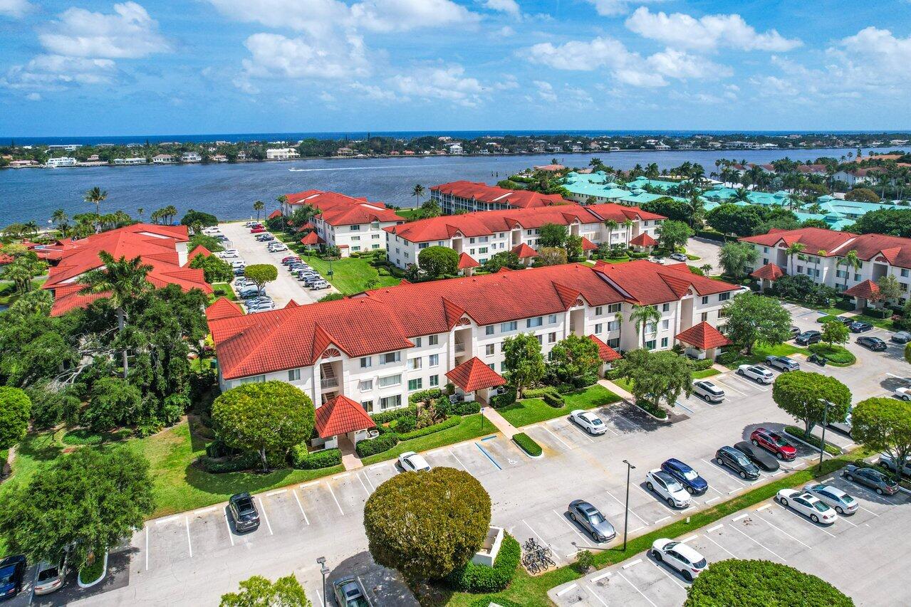 104 Half Moon Circle, Unit B3 Hypoluxo, FL 33462 - Photo 25 of 58 025-104HalfMoonCircle-Hypoluxo-FL-33462-